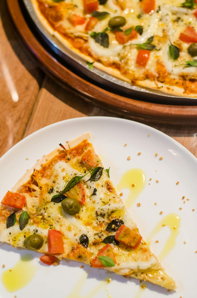 How to Make the Perfect Saturday Afternoon Farmer’s Market Pizza