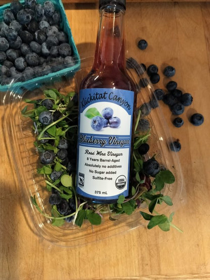 Blueberry Rosé Wine Vinegar – Oak Aged & Fruit-Infused