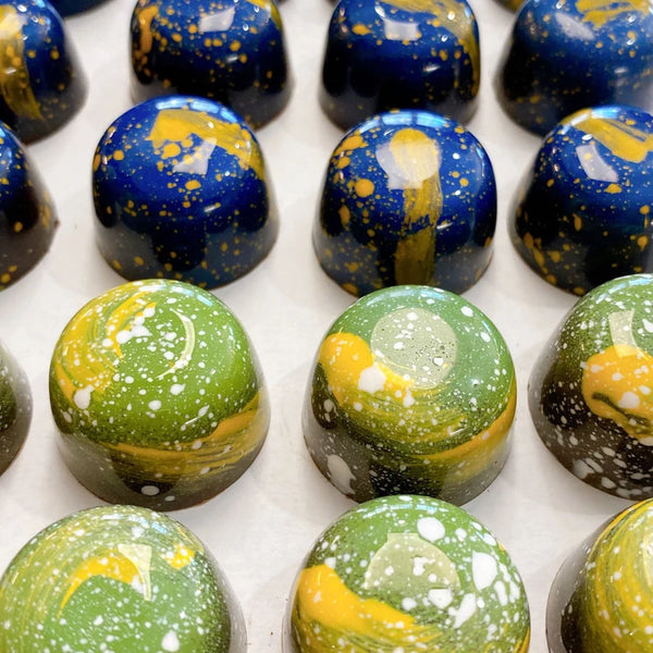 Bons Bons au Chocolat Artisan. Boîte de 6 pièces. Sans gluten.