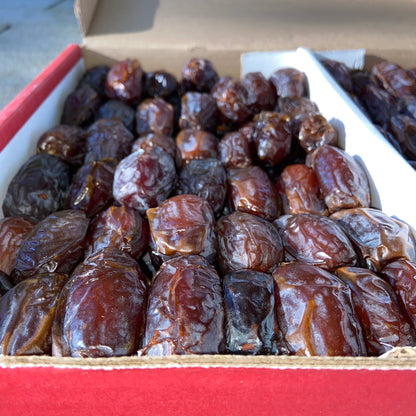 Soft Rhutab Medjool Dates - Organic Sun-Kissed In California  *PREORDER*
