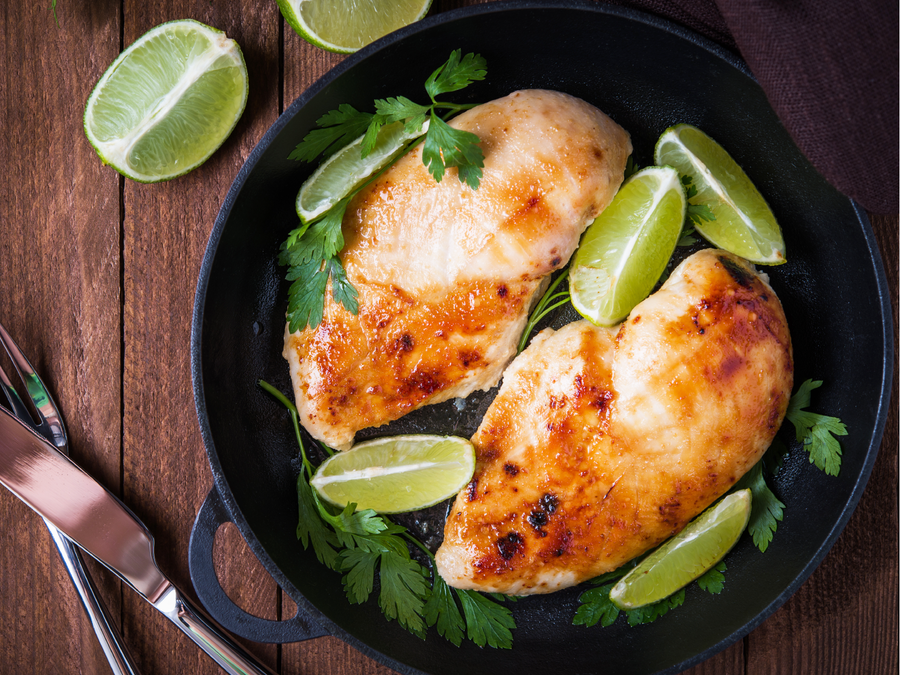 PRIMAL PASTURE Boneless Skinless Chicken Breast (1-1.25lb)